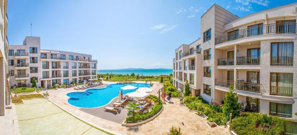 Studio In Diamond Beach Burgas Ruang foto
