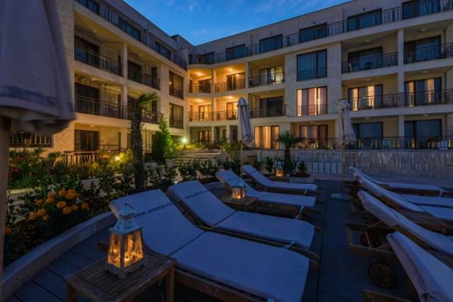 Studio In Diamond Beach Burgas Bagian luar foto
